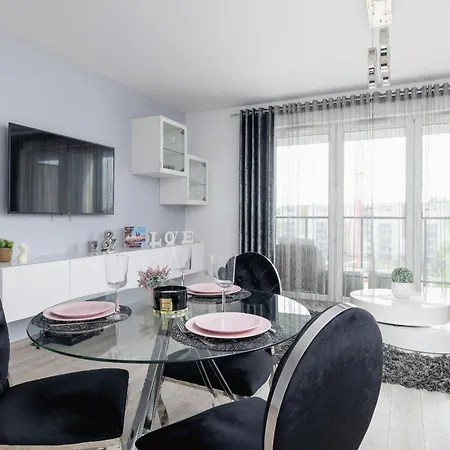 Cracow Pradnik Spacious & Family With 3 Bedroom By Renters Prestige Krasków